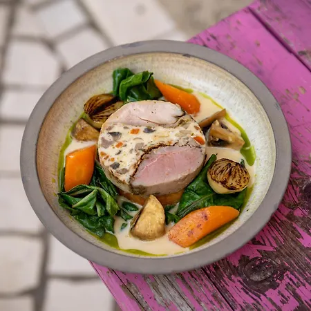 Ξενοδοχείο Village Castigno - Wine &