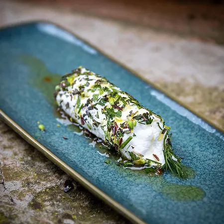 Village Castigno - Wine & Ξενοδοχείο 5*