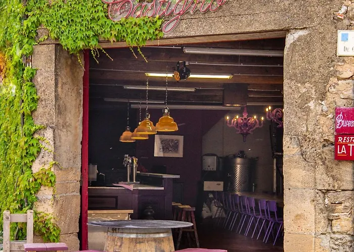 Village Castigno - Wine &